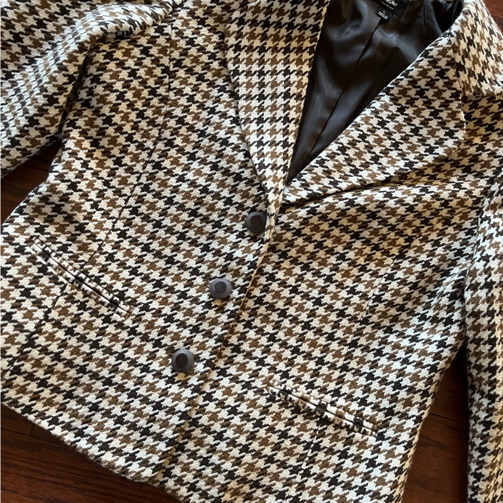 Patterned Herringbone Blazer - Picture 2 of 5